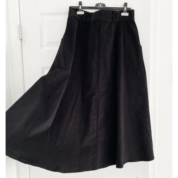 Behida Dolić Black Corduroy A-Line Skirt, size Large - Picture 4 of 5